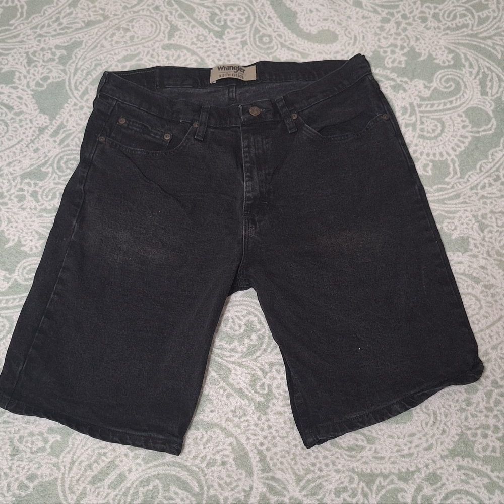 Wrangler Shorts Size 33 Black